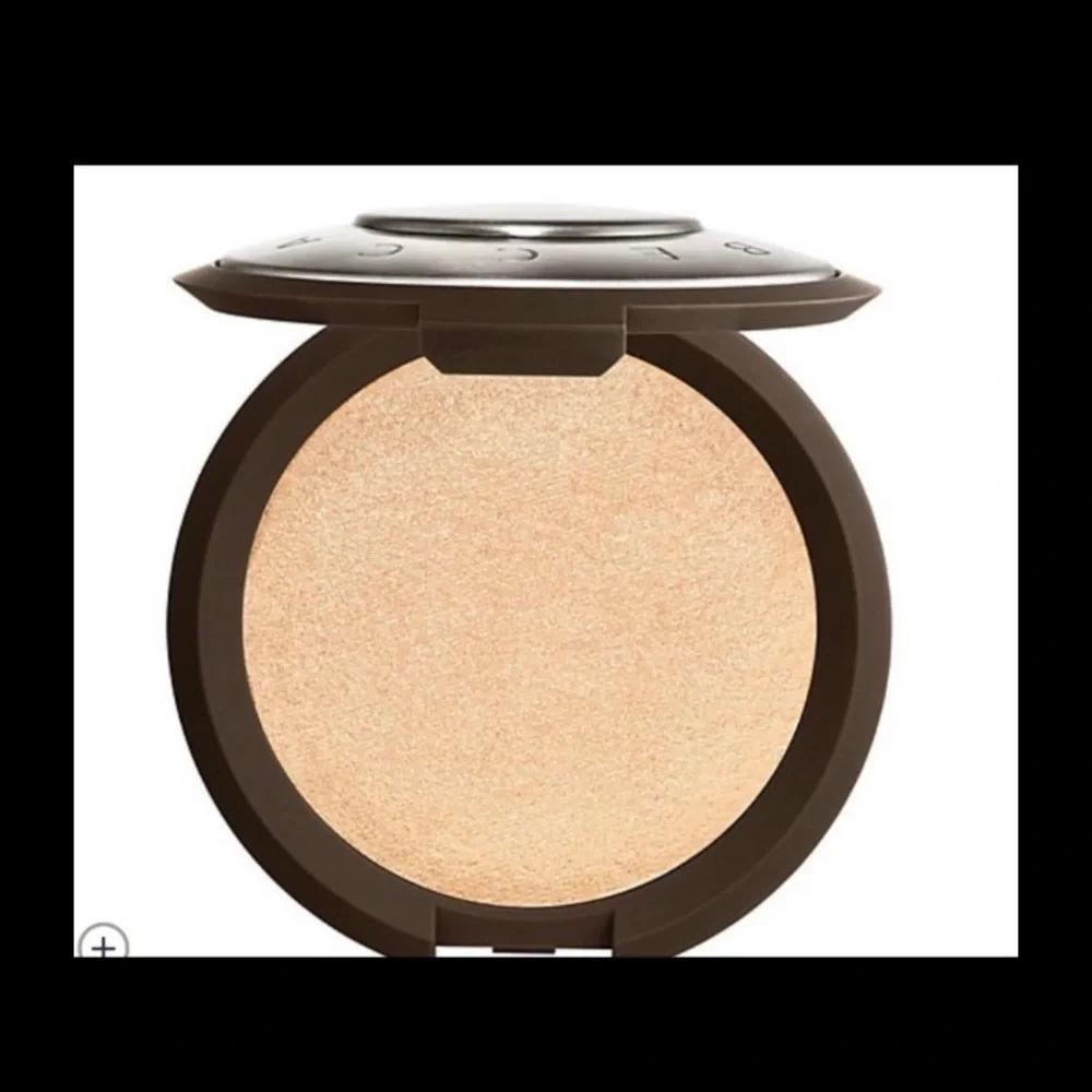 NEW BECCA Cosmetics Shimmering Skin Pressed